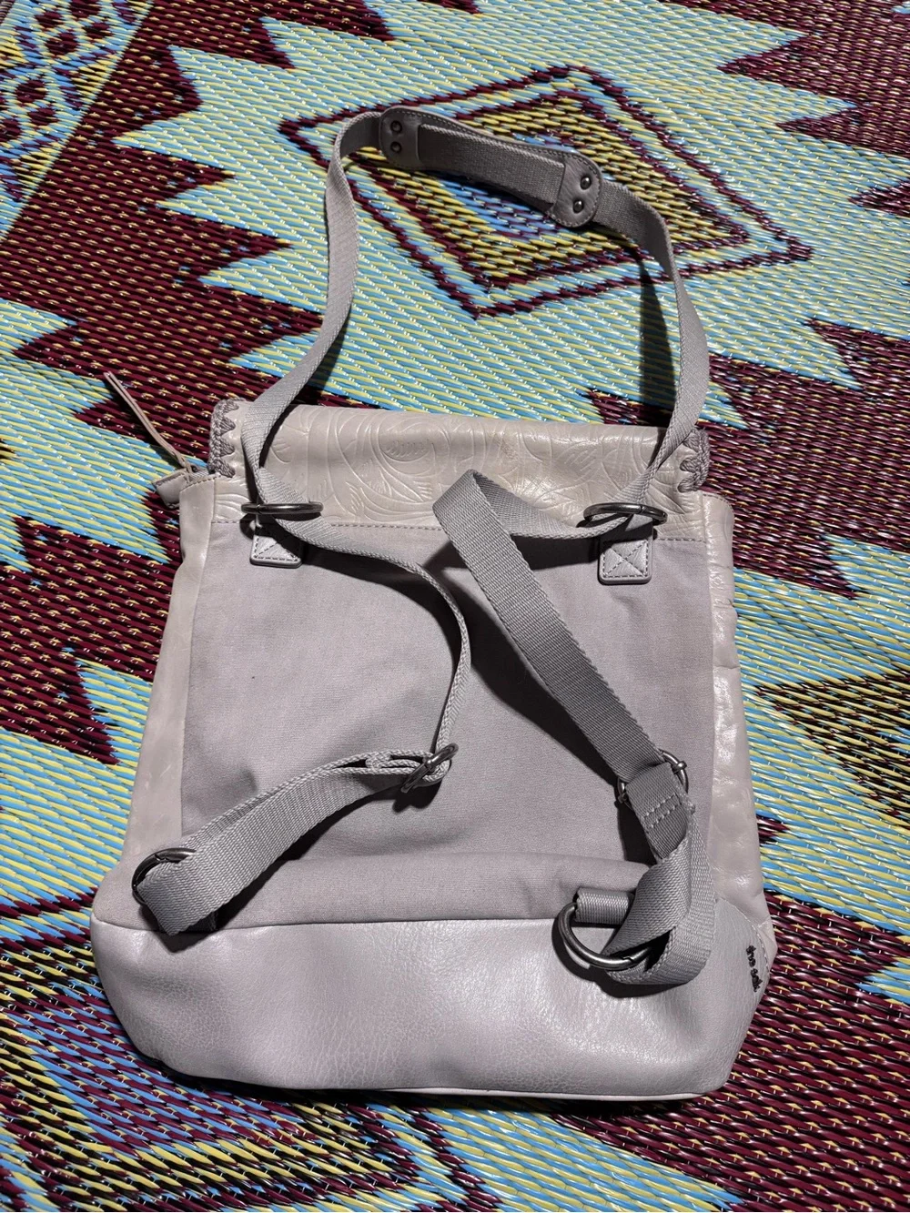 The Sak Ventura leather Backpack light gray
